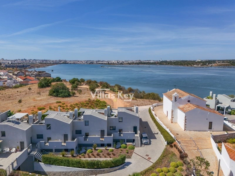 2 - house for sale in estombar e parchal algarve portugal