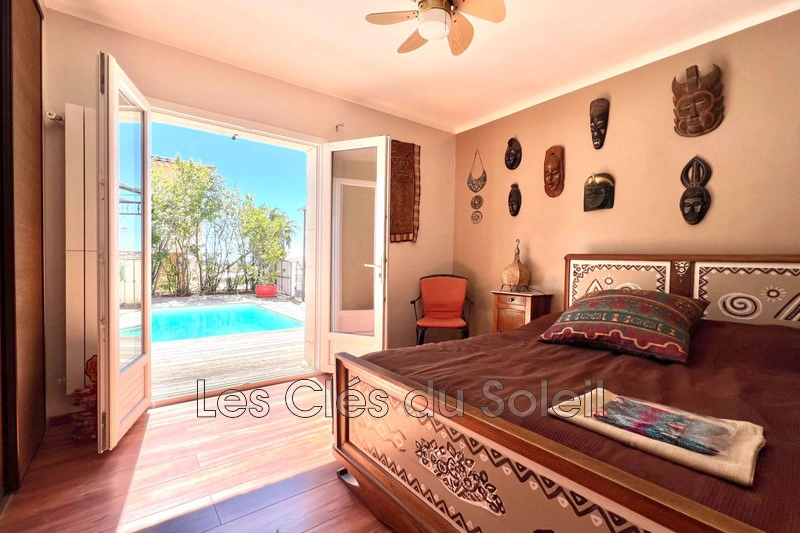 2 - venta casa vista al mar carqueiranne var francia