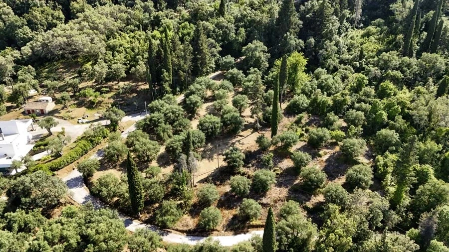 1 - venta terreno vista al mar chlomós islas jónicas grecia