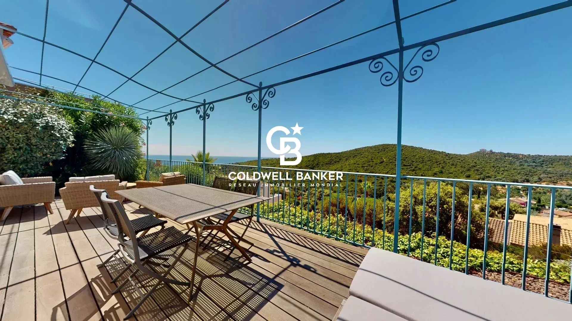 1 - venta casa vista al mar cavalaire-sur-mer var francia