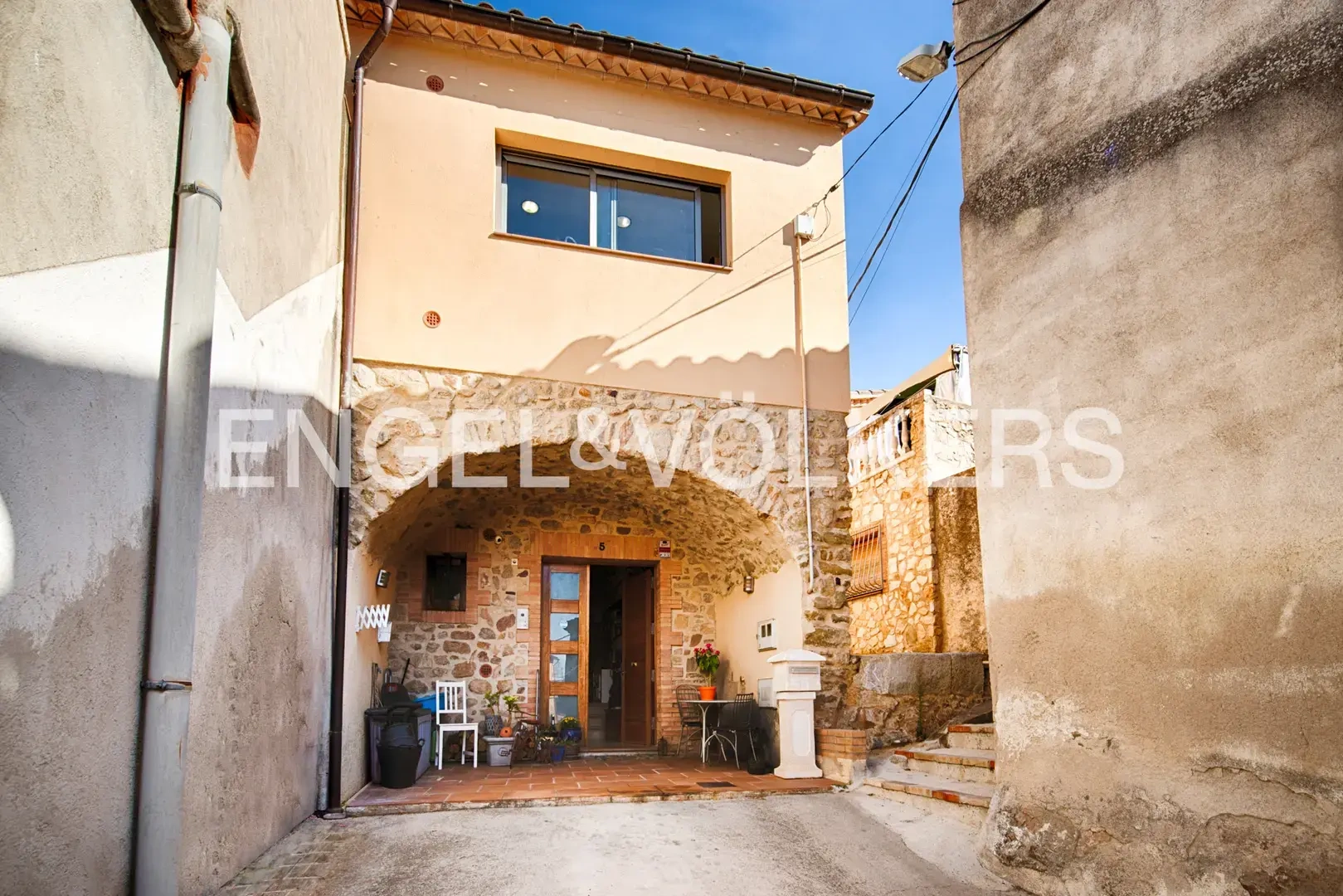 1 - house for sale in capmany catalonia spain