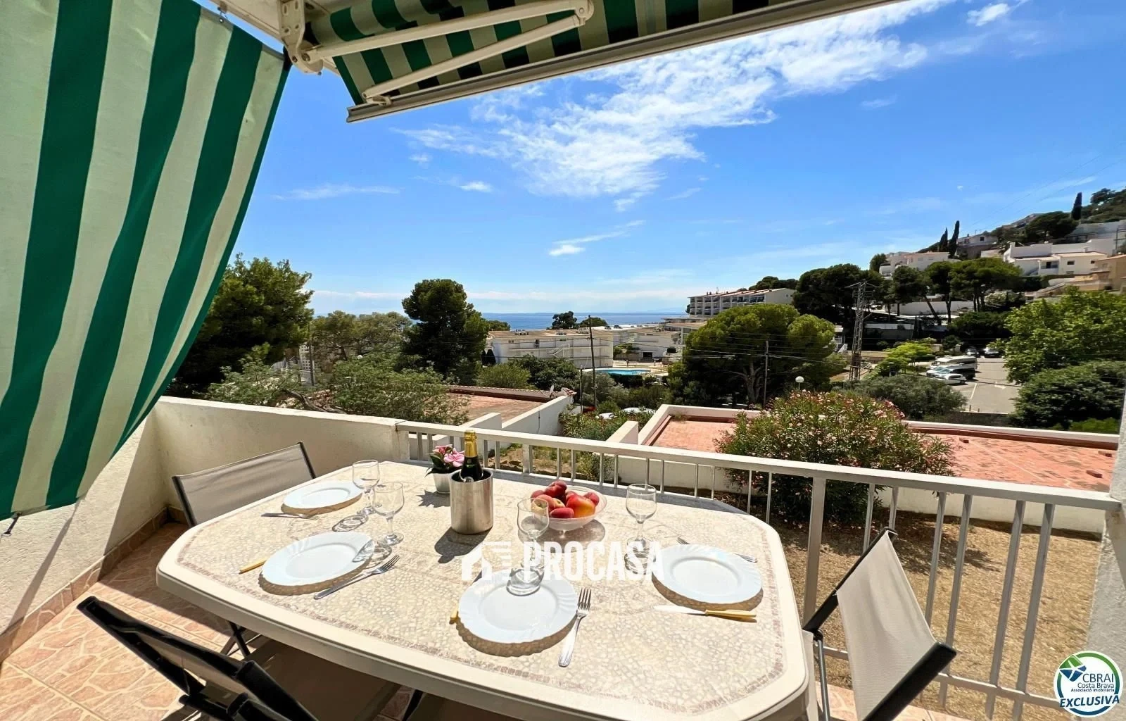 2 - venta apartamento a pie de playa roses cataluña españa