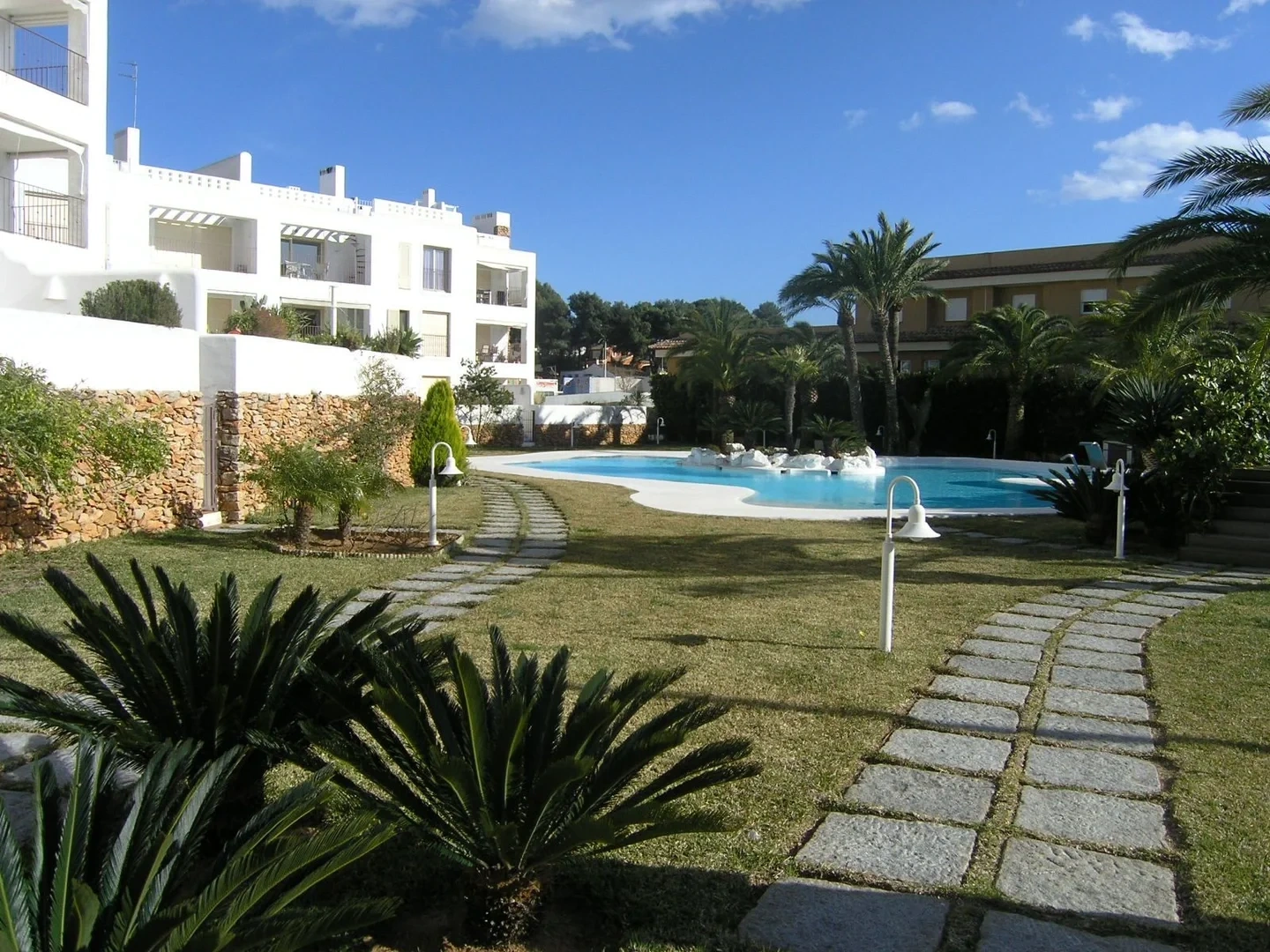 2 - venda apartamento a praia ao pé moraira - costa blanca comunidade valenciana espanha