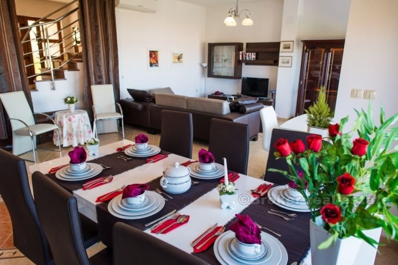 2 - venta casa vista al mar rogoznica šibenik-knin croacia