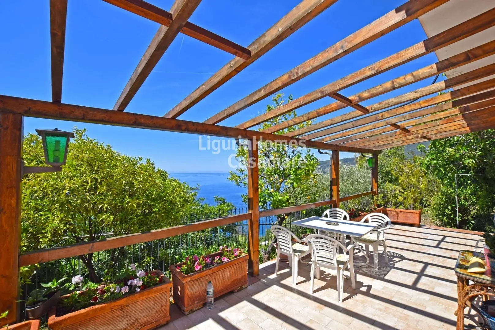 2 - venta casa vista al mar ospedaletti liguria italia