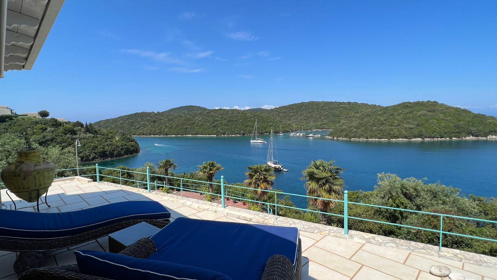 2 - vendita proprietà fronte mare sivota epiro grecia