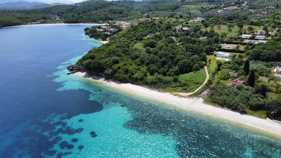 2 - vente villa plage à pied kassiópi îles ioniennes grèce