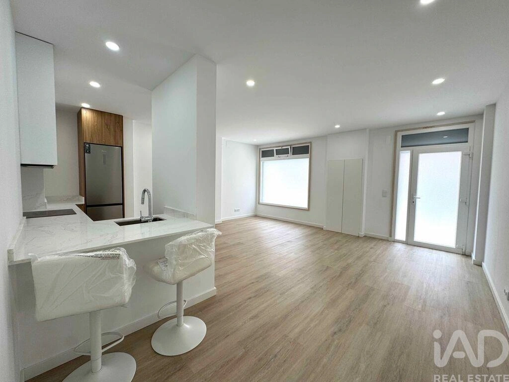 1 - venta apartamento rio de mouro región de lisboa portugal