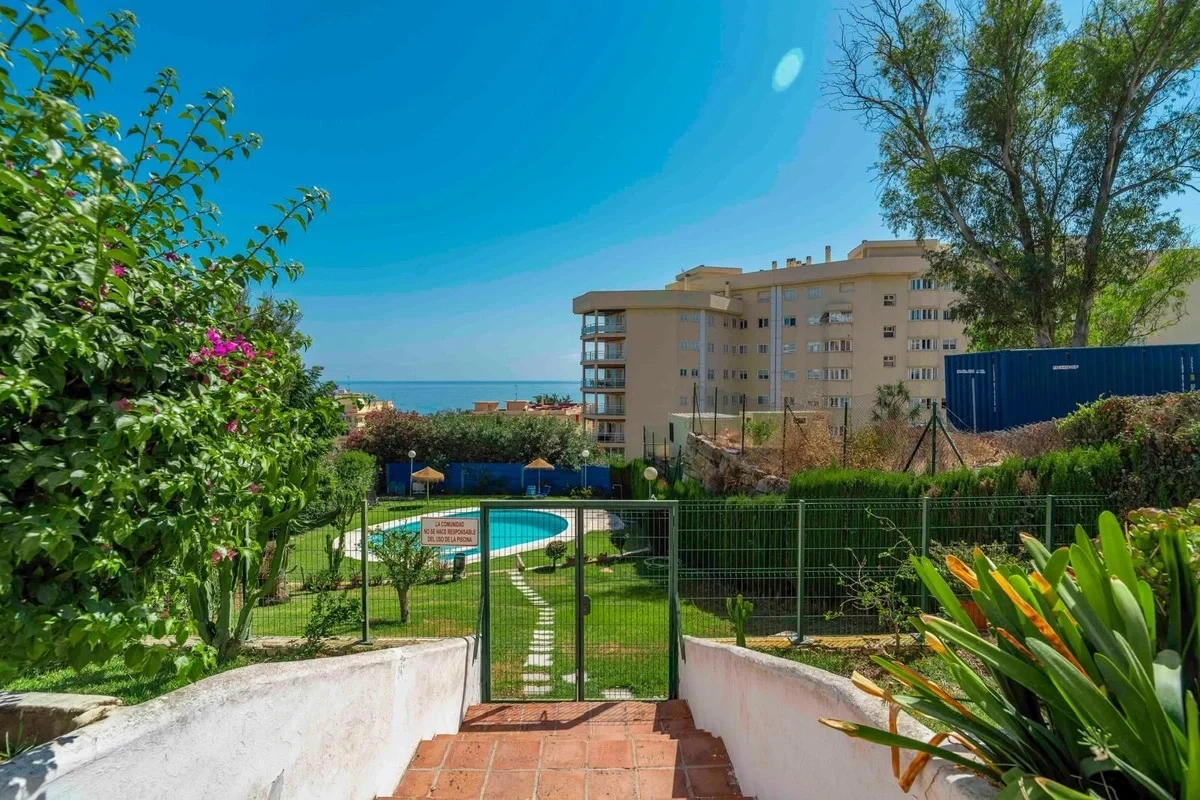 1 - venda apartamento a praia ao pé fuengirola - costa del sol andaluzia espanha