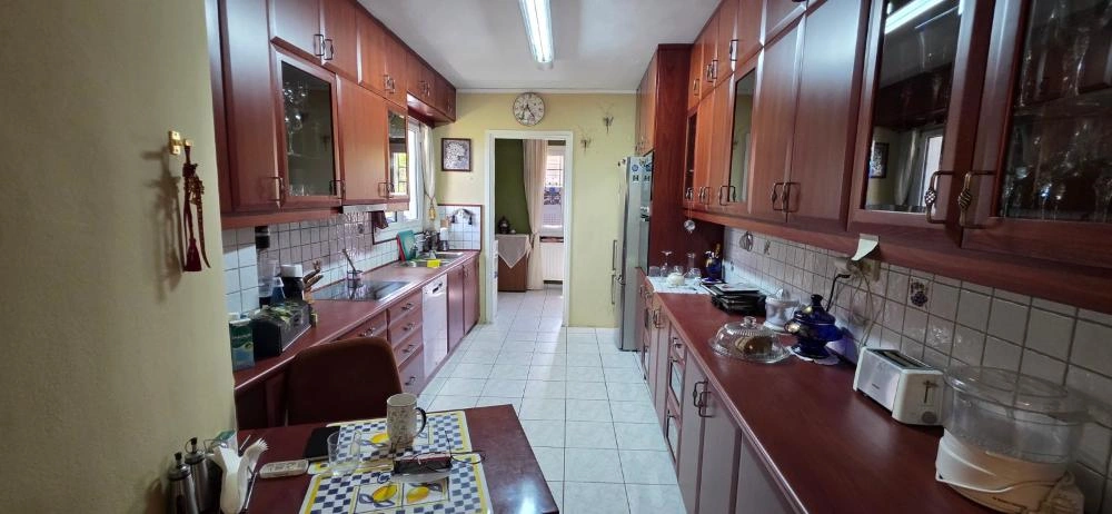 2 - venda casa dafnés creta grécia