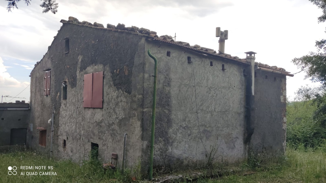2 - verkoop landgoed massa marittima tuscany italië