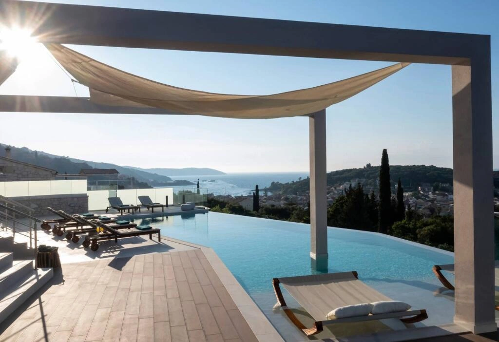 2 - venda casa frente ao mar corfu ilhas jónicas grécia