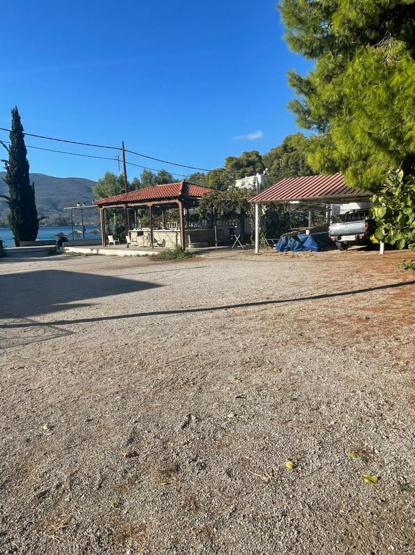 1 - vente terrain pieds dans l'eau poros attique grèce