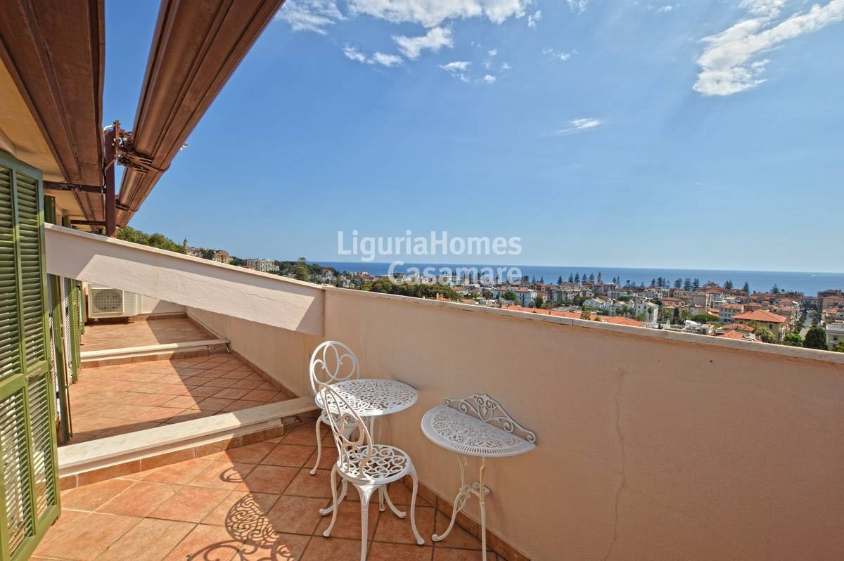 2 - venda apartamento bordighera liguria itália