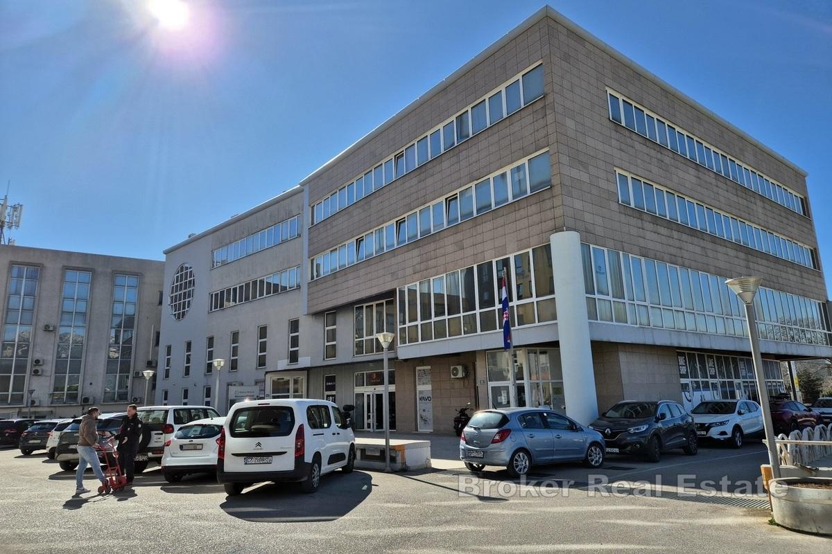1 - venta comercio a pie de playa split split-dalmacia croacia