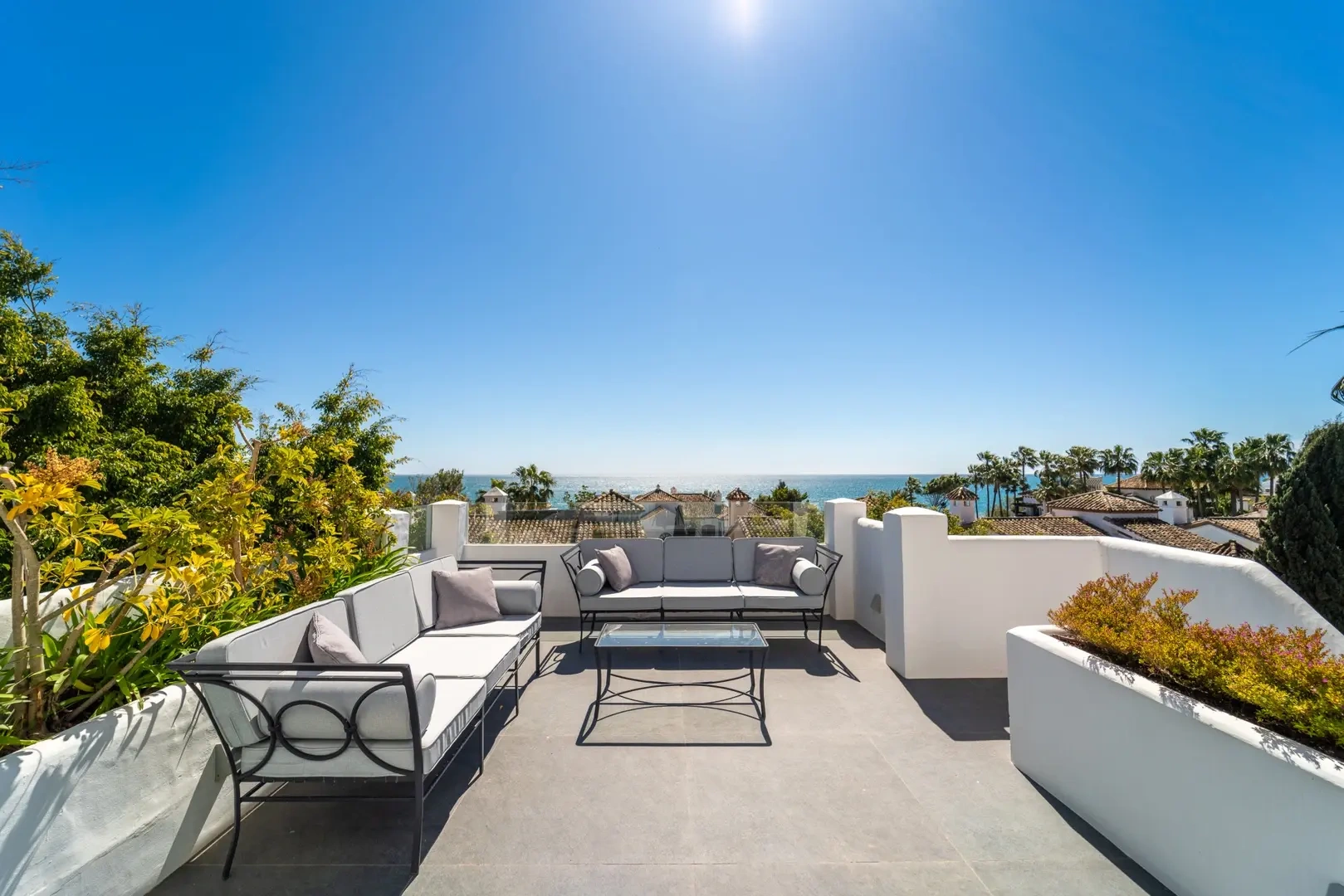 1 - verkauf wohnung direkt am wasser marbella - costa del sol andalusien spanien