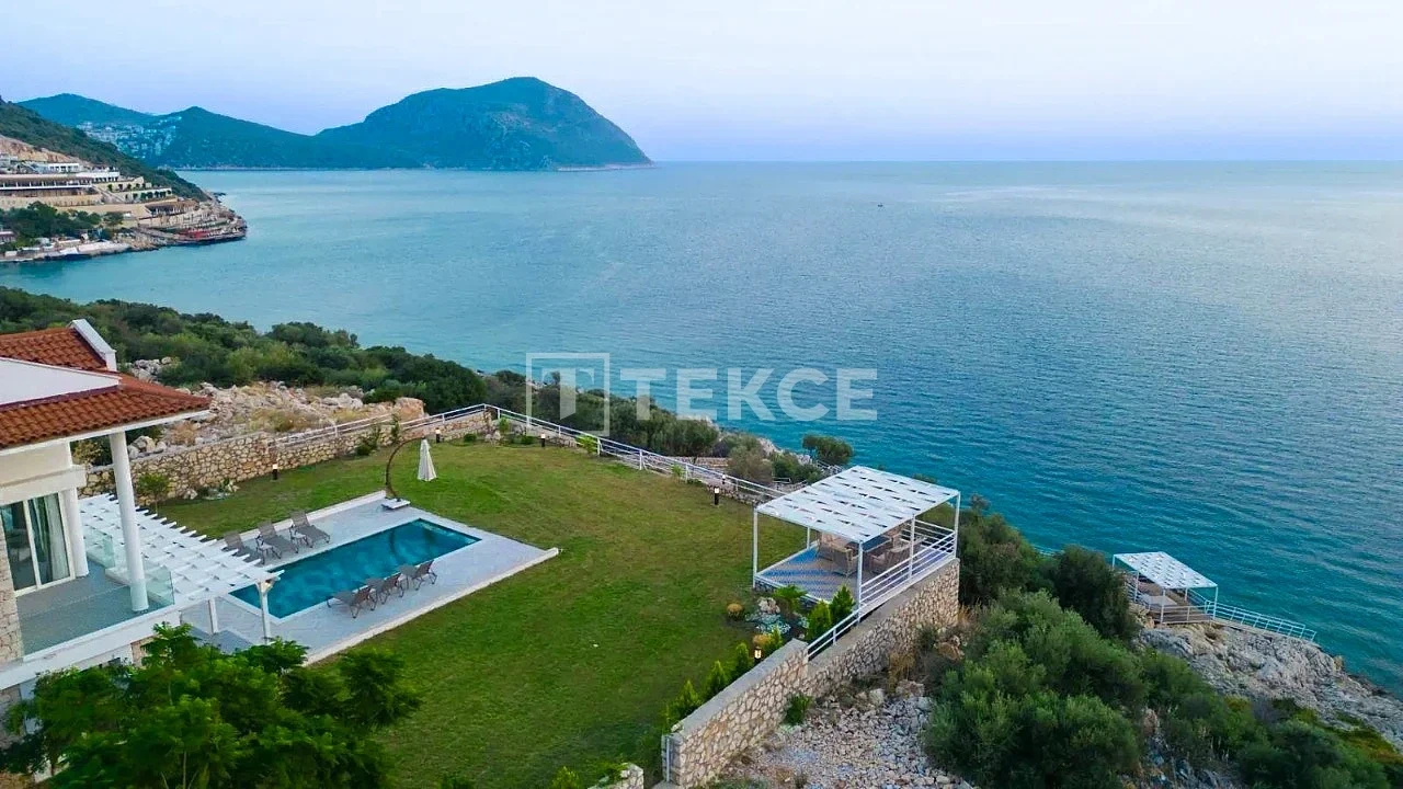 2 - vente maison vue mer kas antalya turquie