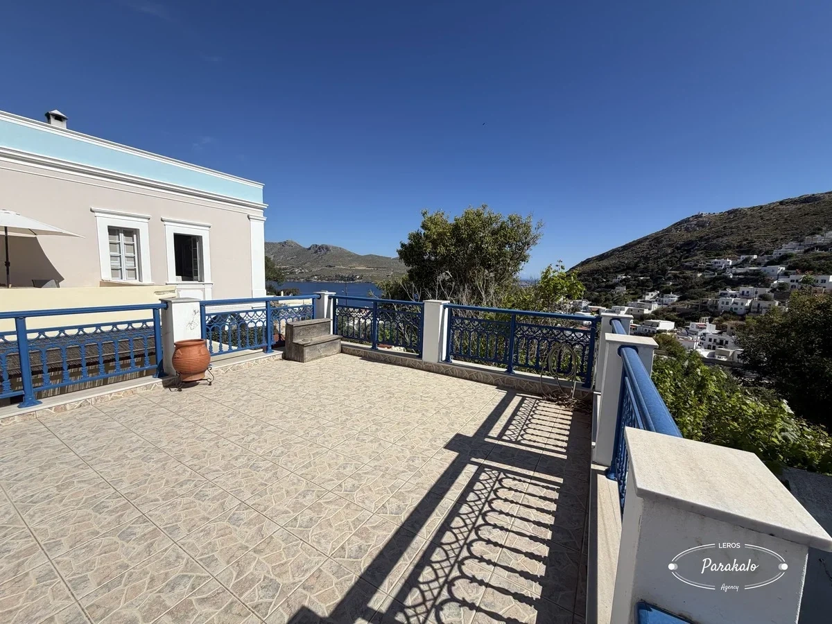 2 - venda casa vista de mar leros egeu meridional grécia