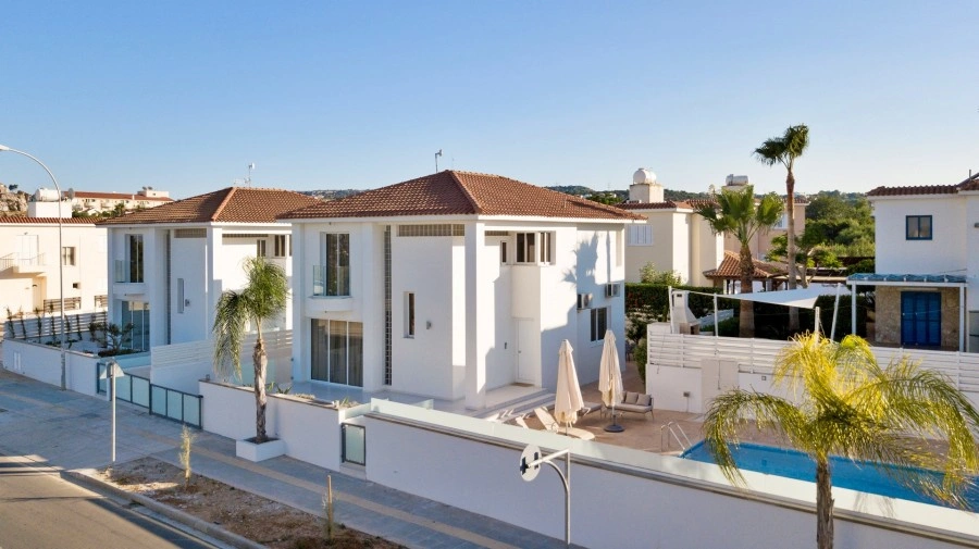 2 - vente villa famagusta famagouste chypre
