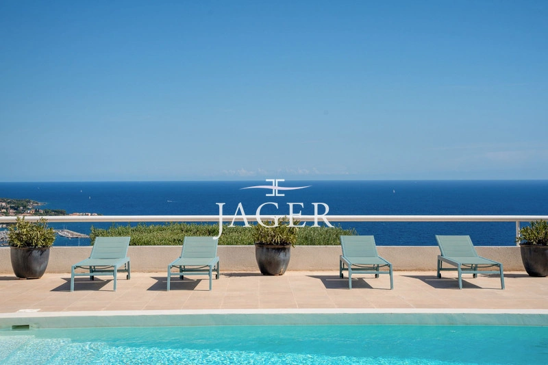 2 - vente maison vue mer sainte-maxime var france