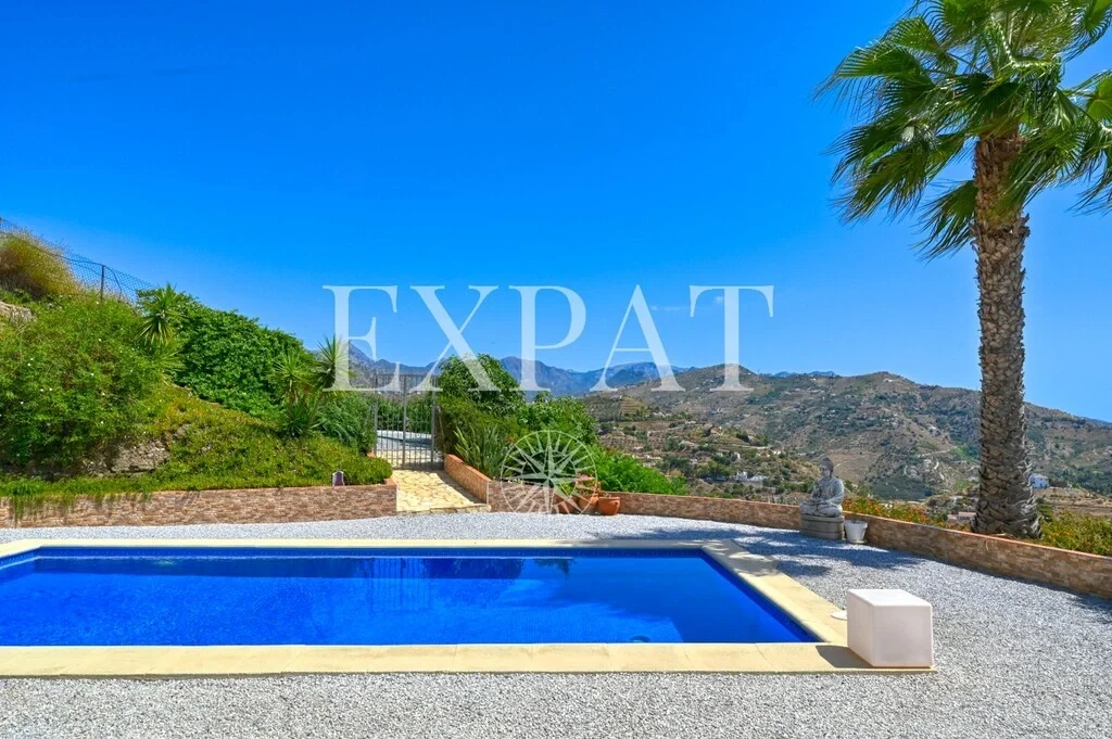 2 - verkauf haus meerblick sayalonga andalusien spanien