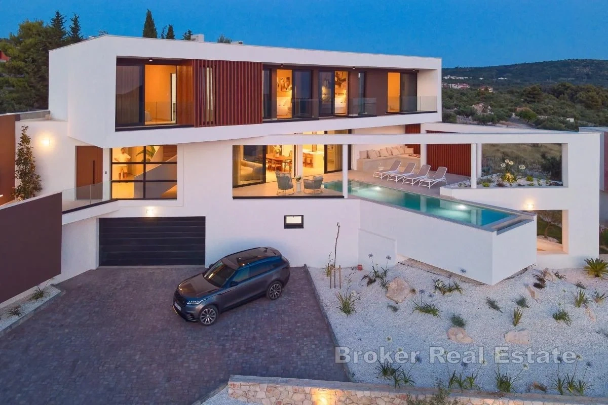 2 - venta casa vista al mar primošten šibenik-knin croacia