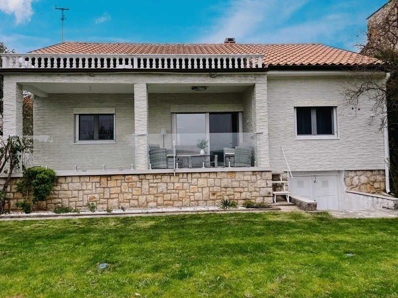 2 - venda casa vista de mar posedarje zadar croácia