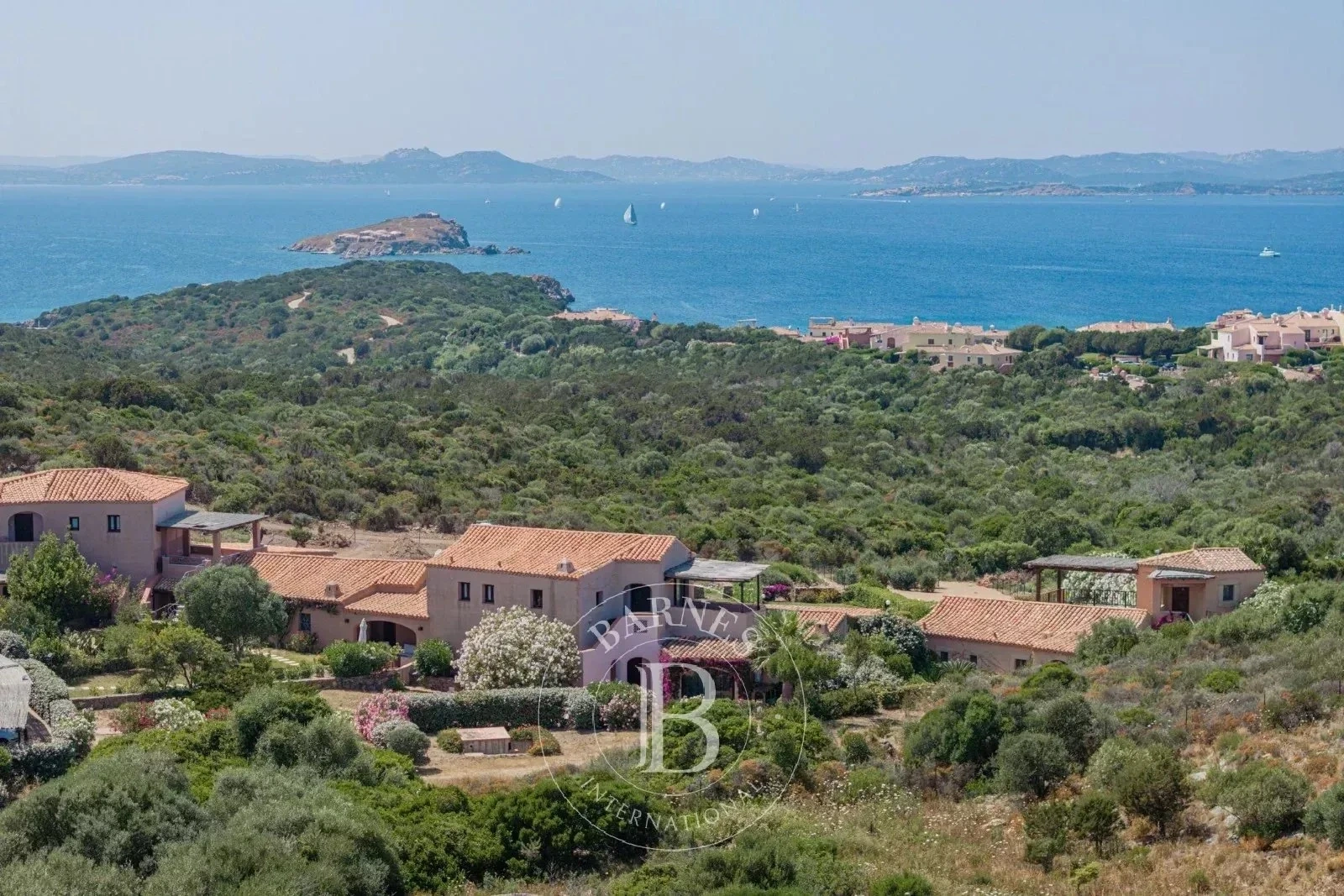 1 - vente appartement vue mer porto cervo sardaigne italie