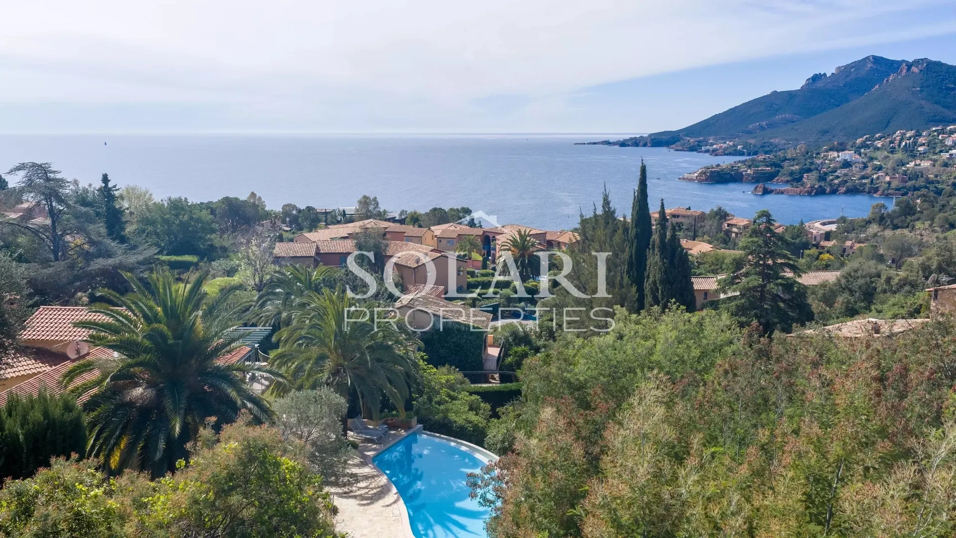 1 - verkoop huis uitzicht op zee théoule-sur-mer alpes-maritimes frankrijk