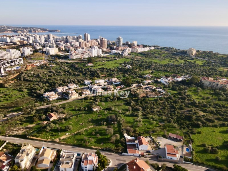 2 - venta terreno alvor algarve portugal