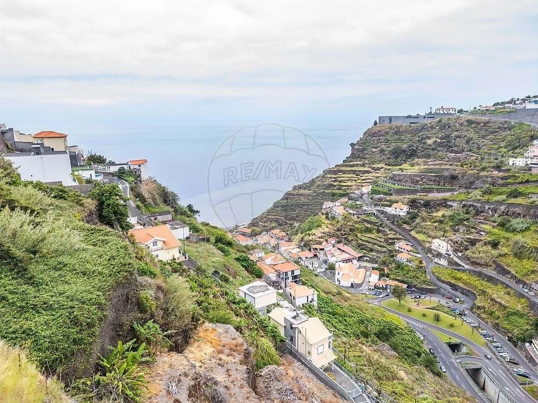 1 - vendita terreno vista mare calheta madera portogallo