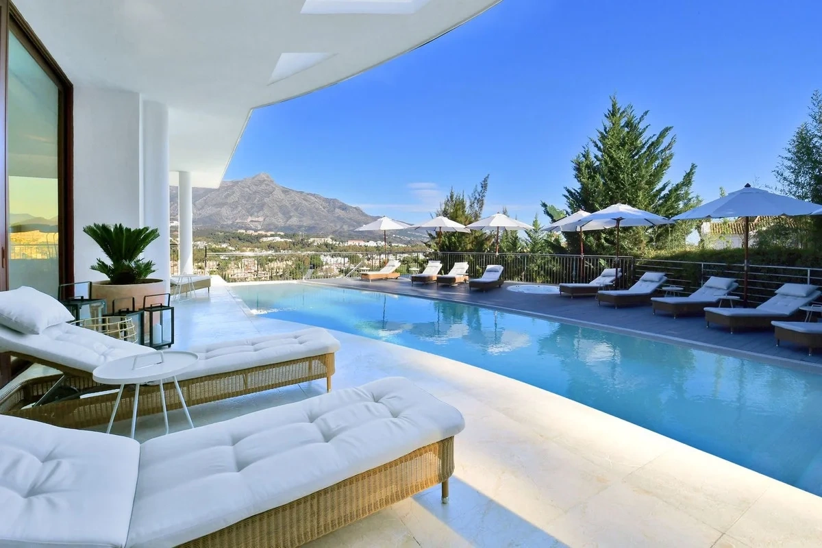 1 - vendita villa vista mare nueva andalucia andalusia spagna