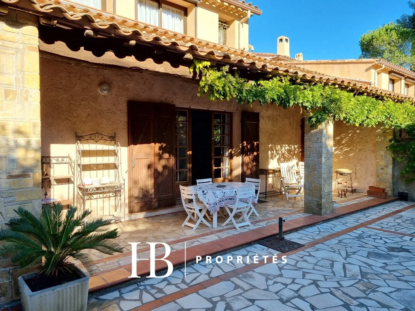 2 - venta casa sanary sur mer var francia