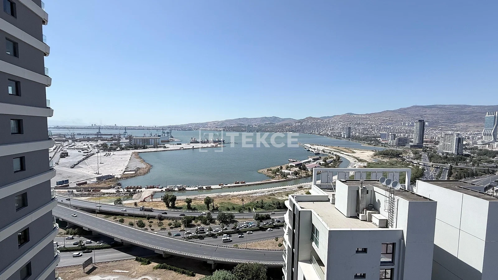 1 - verkoop appartement uitzicht op zee konak i̇zmir turkije
