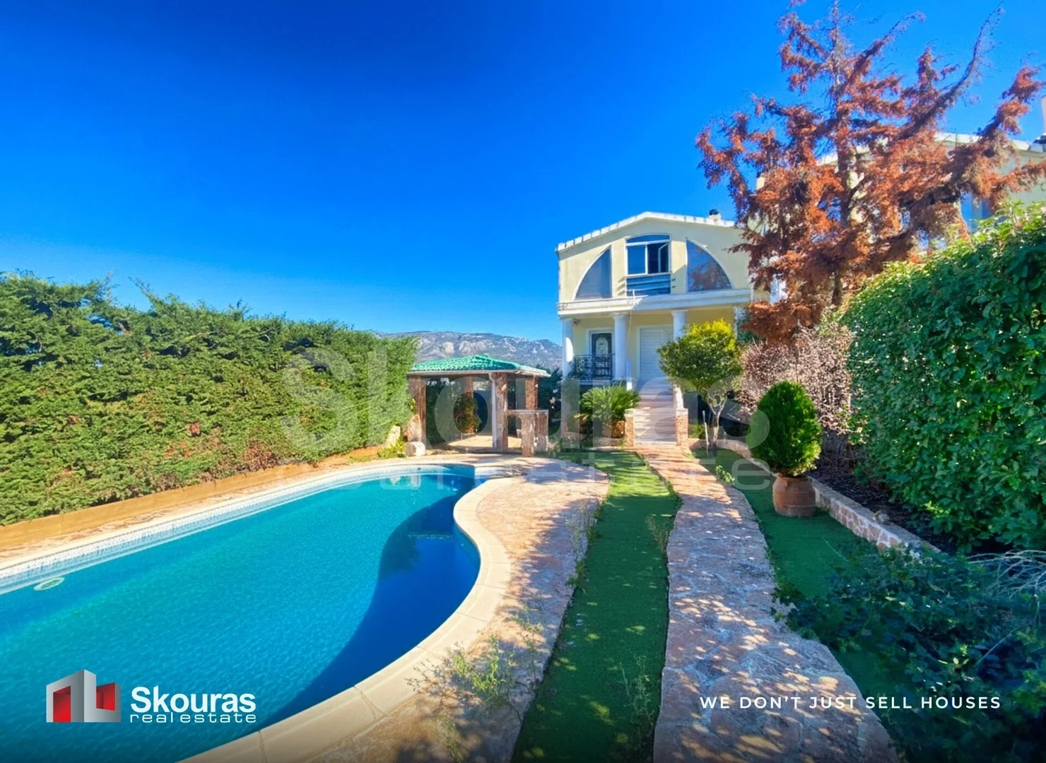 1 - venta casa vista al mar kórinthos peloponeso grecia