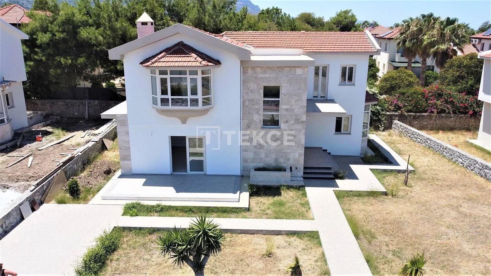 2 - verkoop huis uitzicht op zee girne kyrenia cyprus