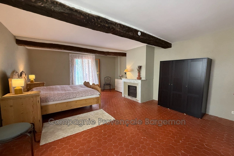 2 - verkoop huis châteaudouble var frankrijk