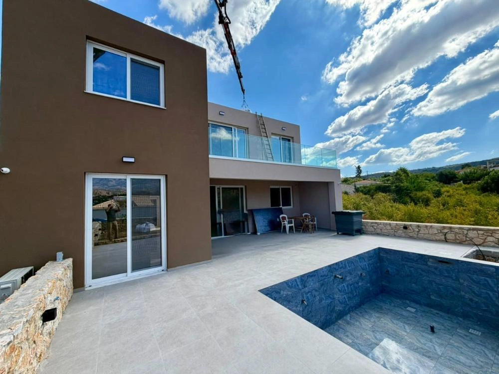1 - venta casa kalyves creta grecia