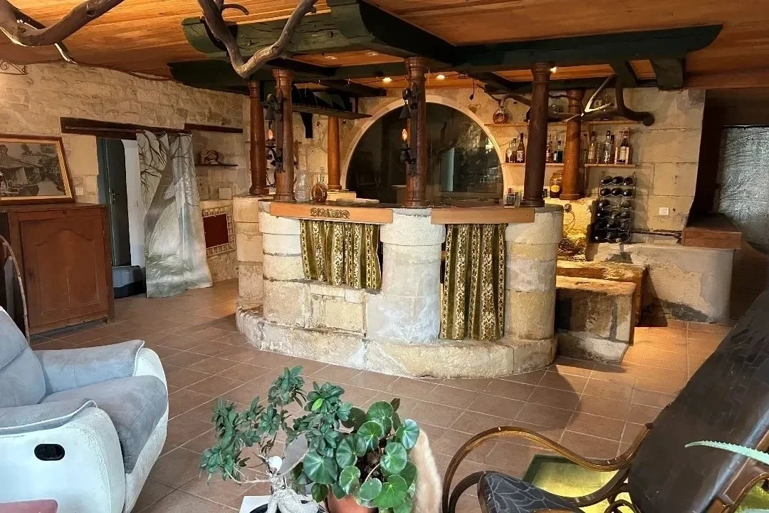 2 - venta casa saint-jean-d'angély charente marítimo francia