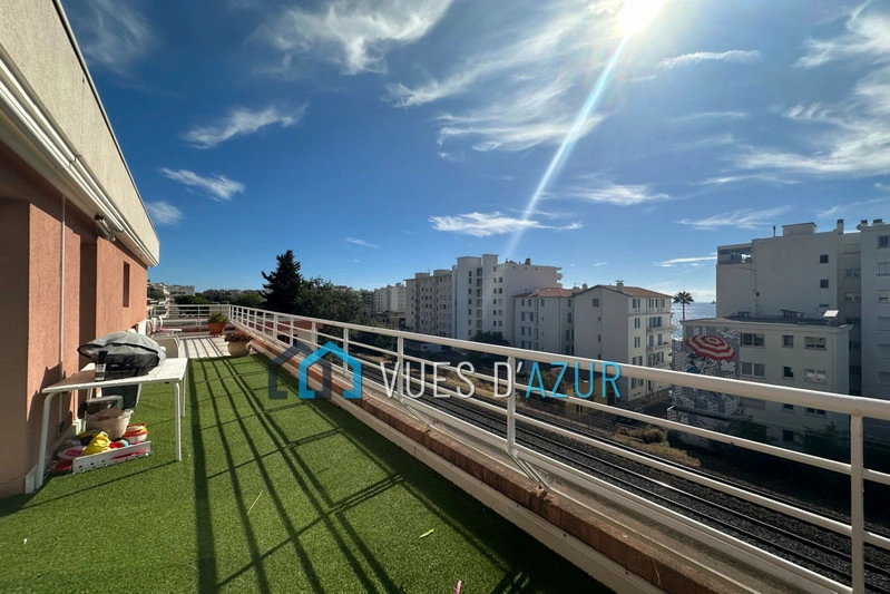 2 - sea view apartment for sale in juan les pins alpes-maritimes france