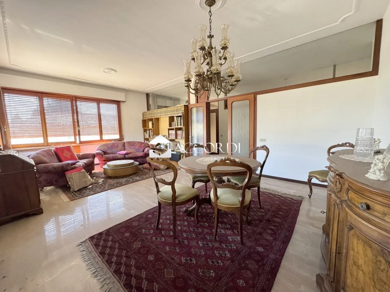 1 - venta casa montebelluna véneto italia