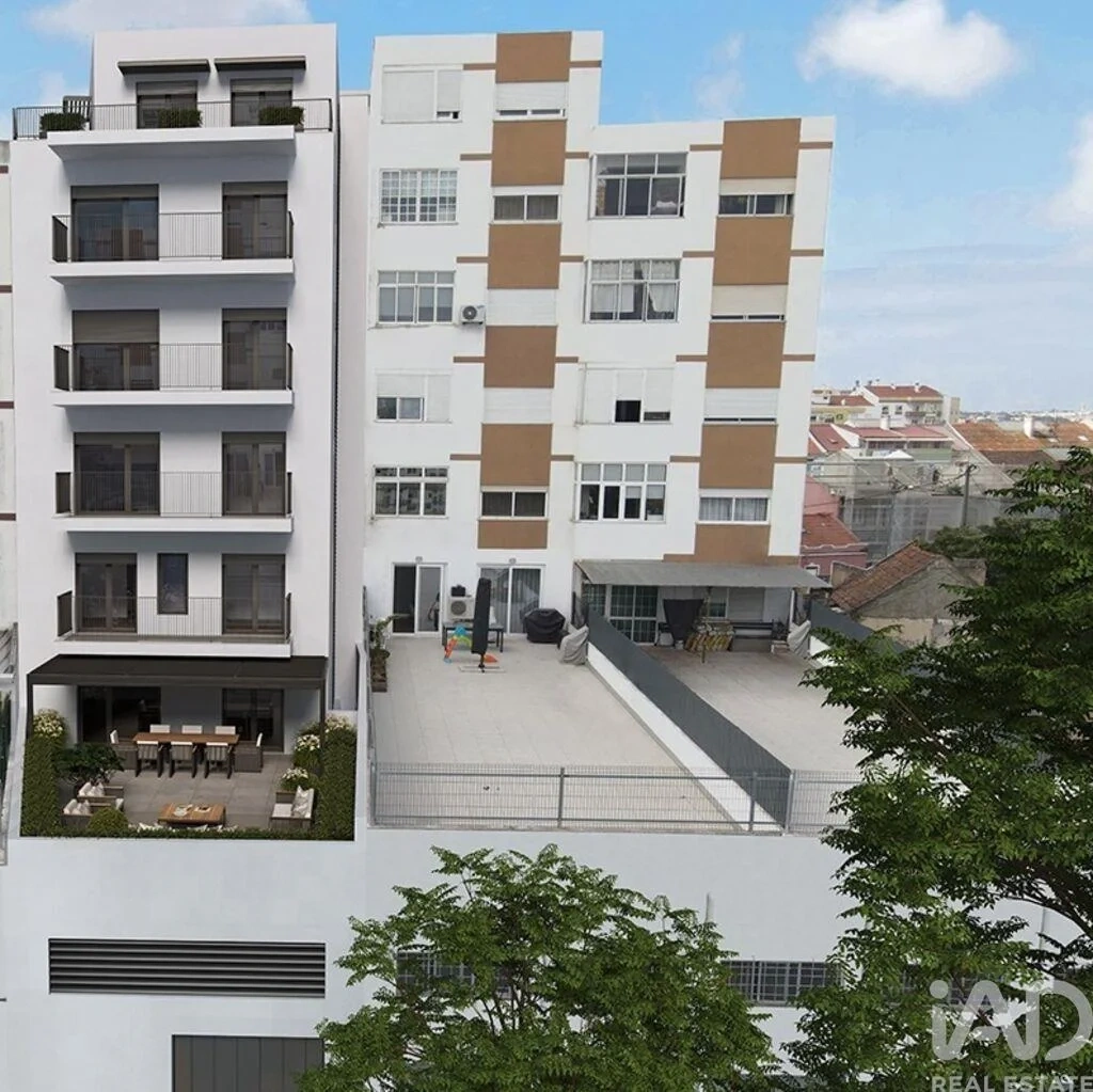 2 - venda apartamento almada região de lisboa portugal