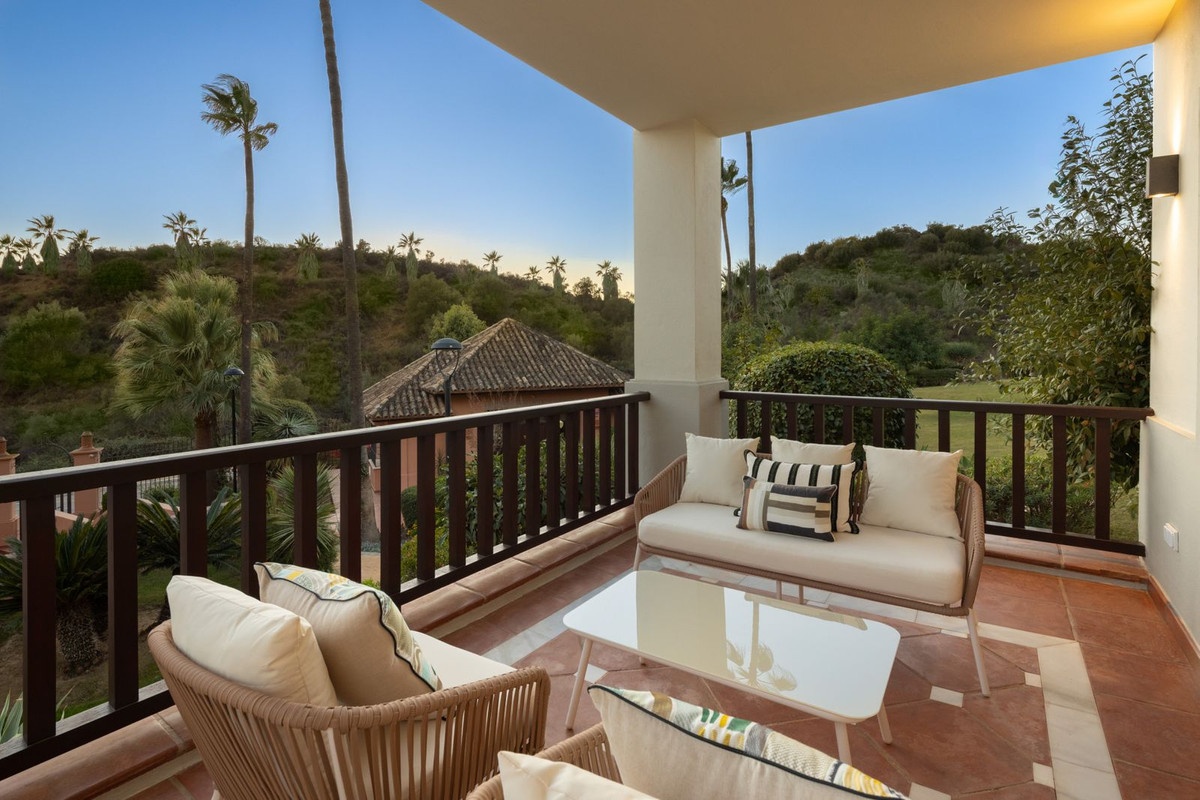 2 - house for sale in estepona - costa del sol andalusia spain