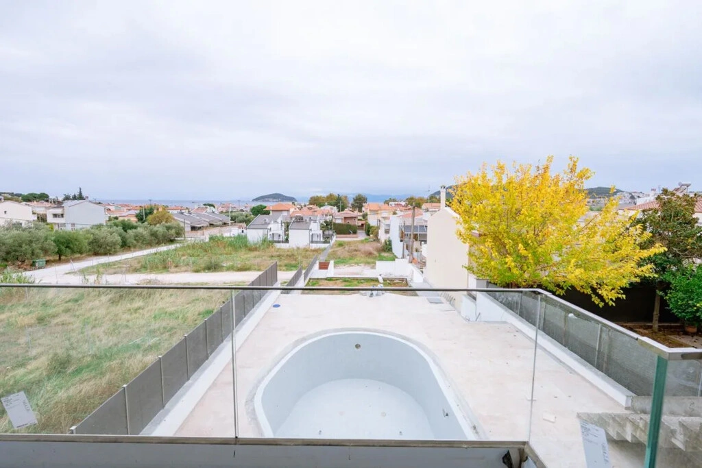 2 - sea view house for sale in néa irakleítsa east macedonia and thrace greece