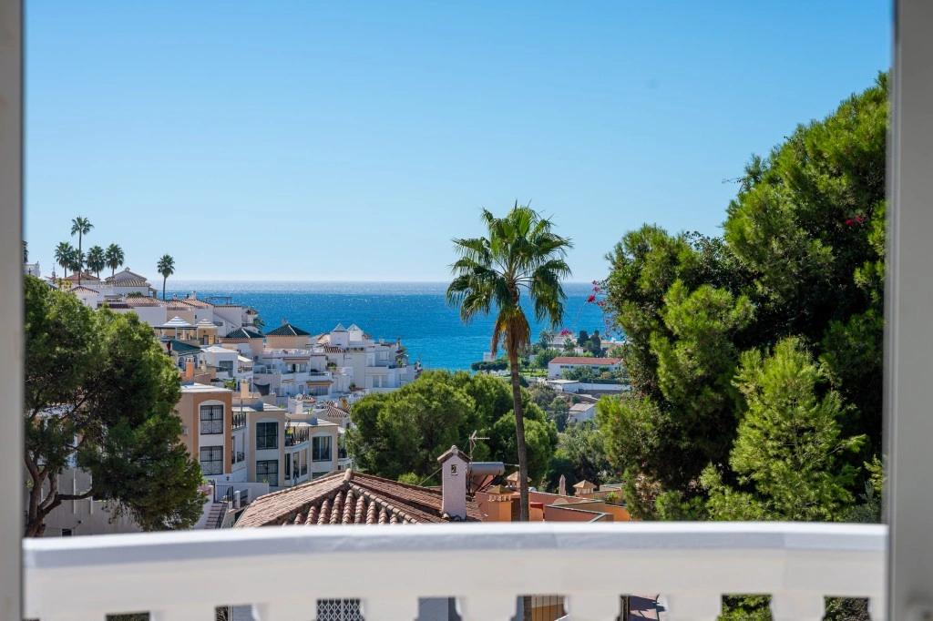 2 - venta casa vista al mar nerja andalucía españa