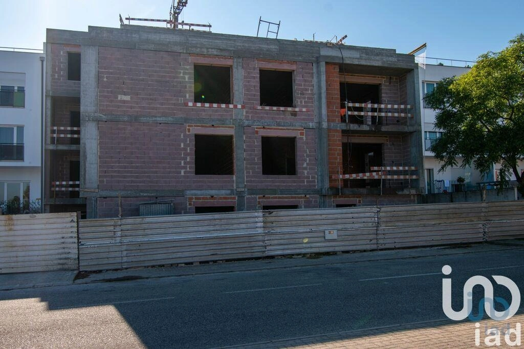 2 - apartment for sale in leiria centro region portugal