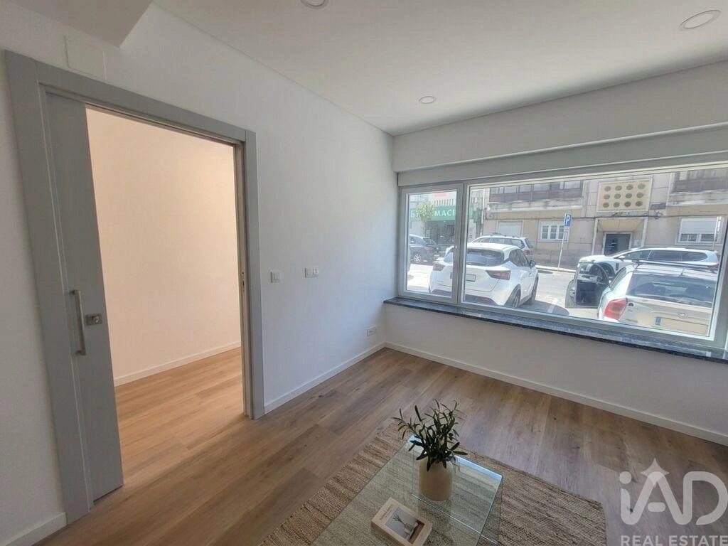 2 - apartment for sale in almada lisbon region portugal