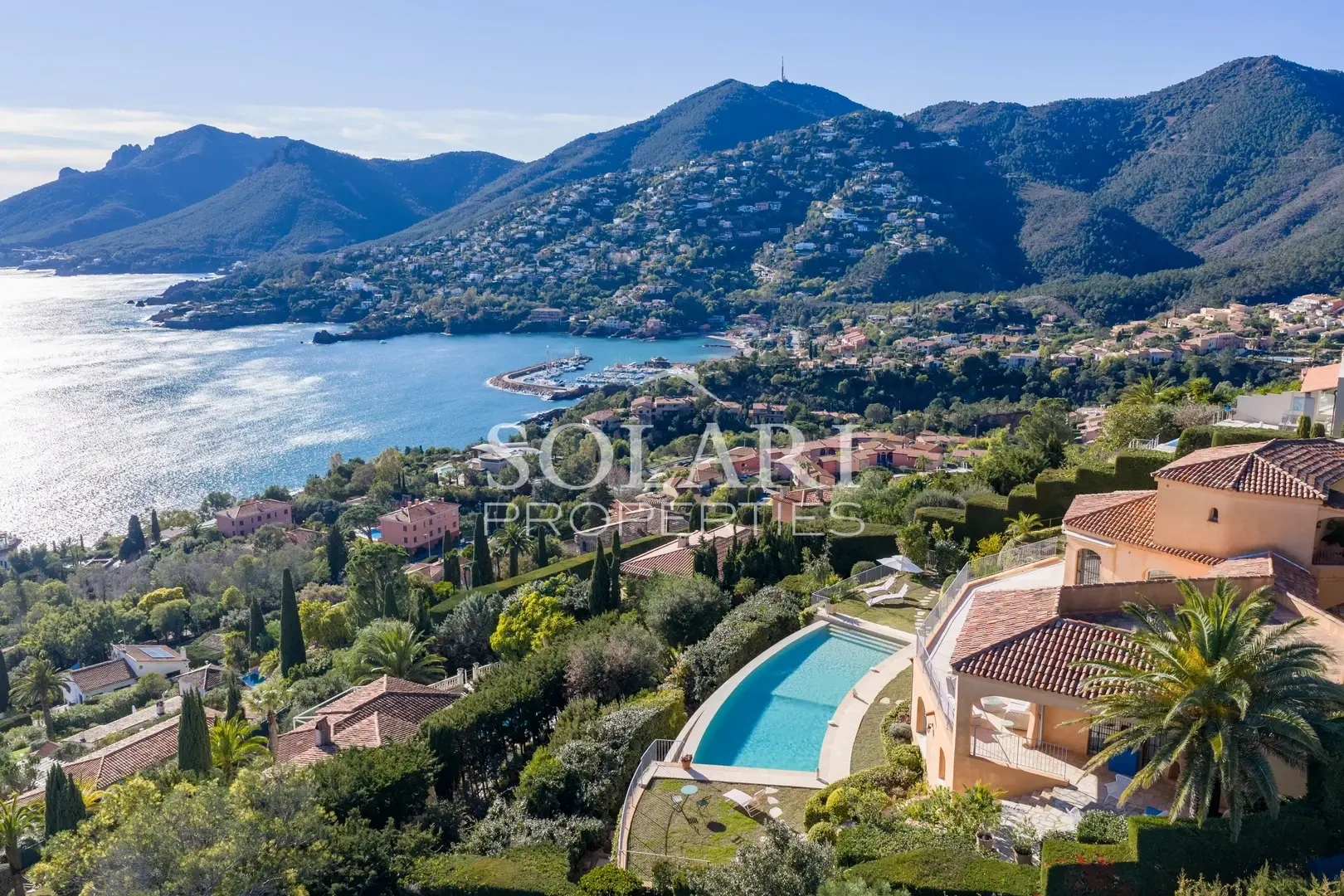 1 - vakantiewoningen te huur huis uitzicht op zee théoule-sur-mer alpes-maritimes frankrijk