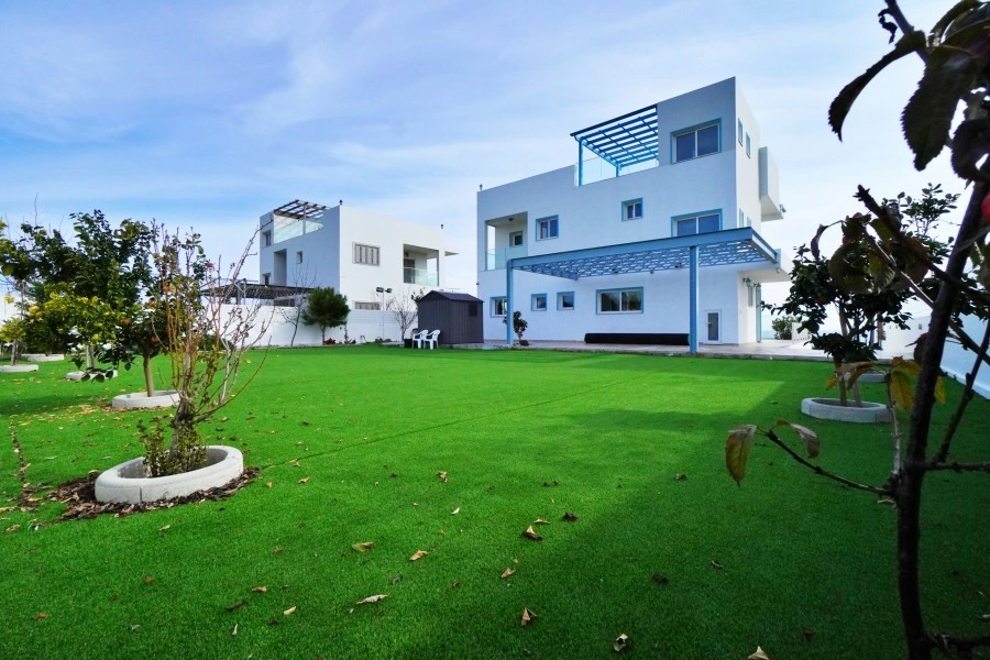 1 - vente villa vue mer larnaca larnaca chypre