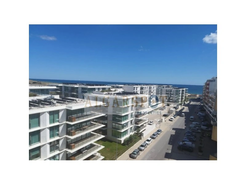 Apartamento com 2 quartos